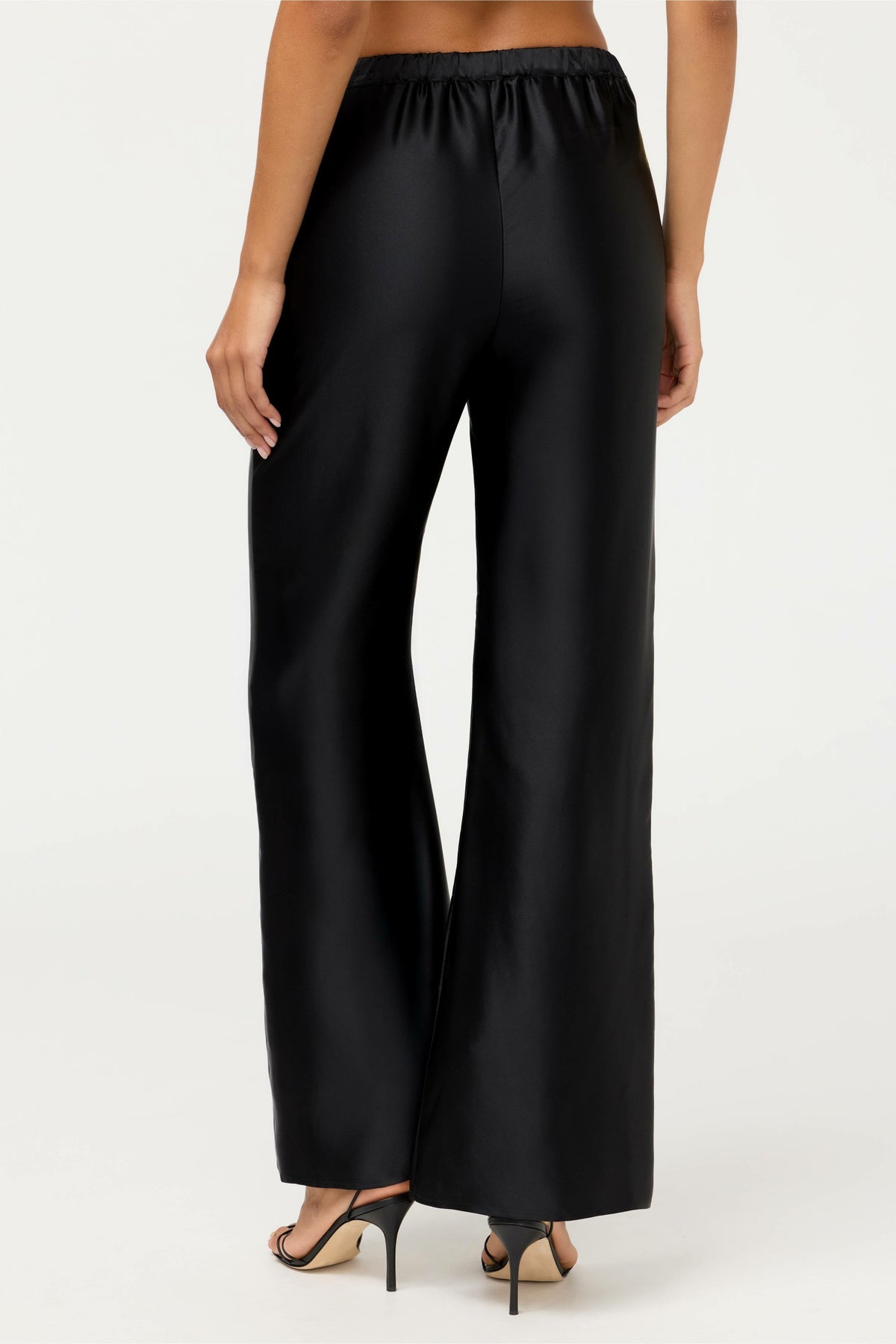 ESSENTIALS SILK PANT