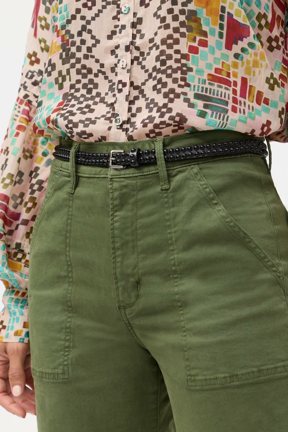 DELICATO ITALIAN LEATHER STUDDED BELT