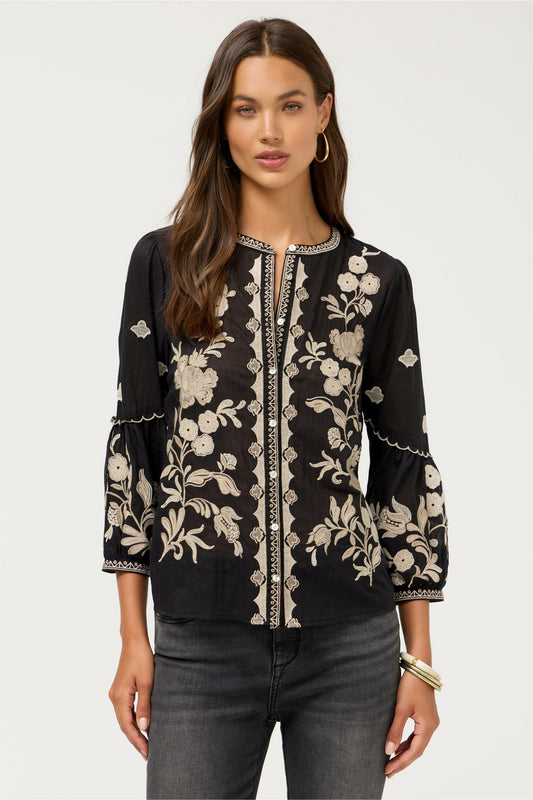 SCALLOP SLEEVE BLOUSE