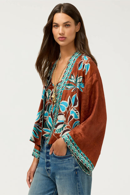 SHAKRI SHORT KIMONO