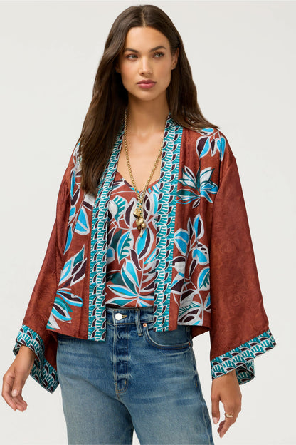 SHAKRI SHORT KIMONO