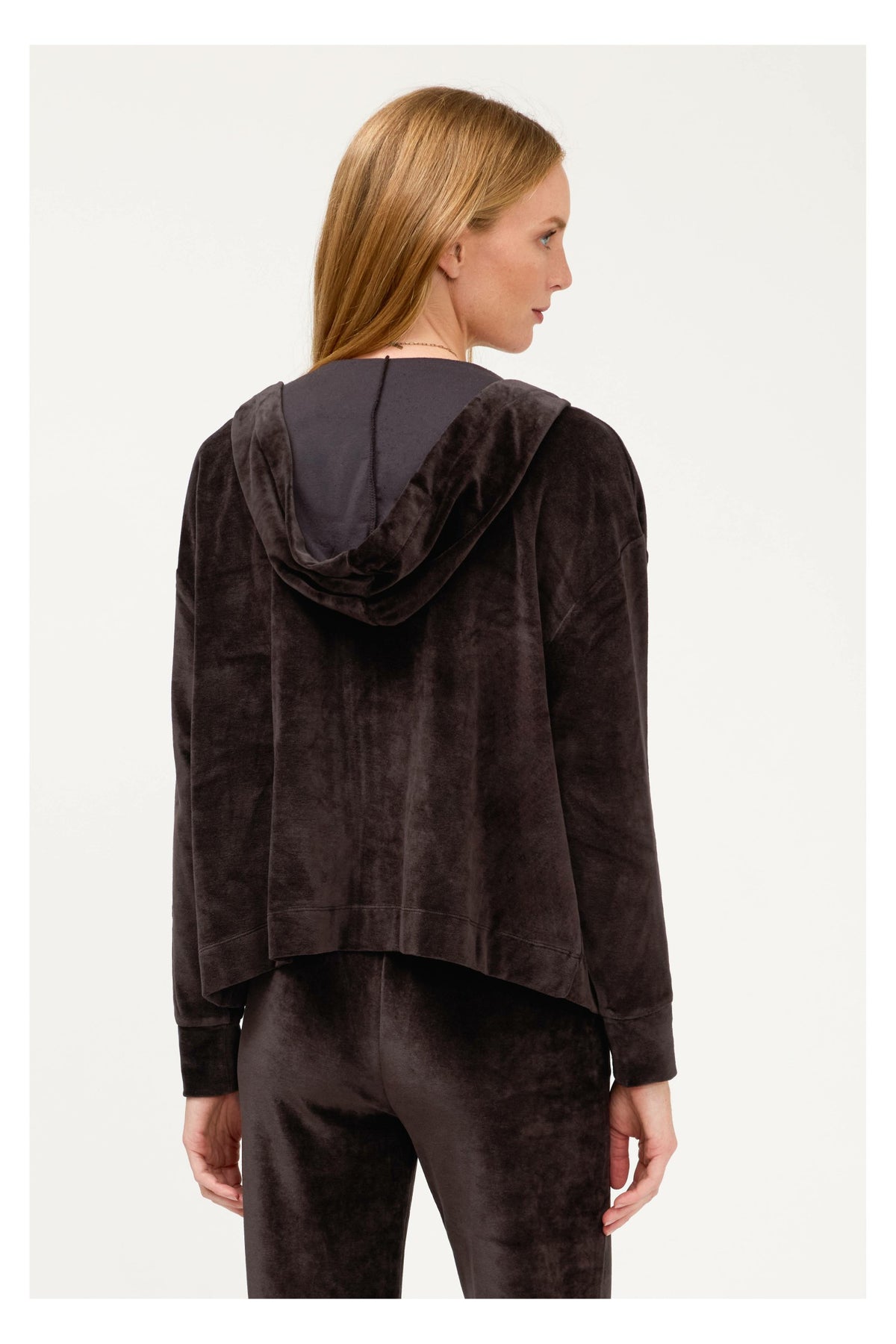 ESSENTIALS VELOUR LONG SLEEVE ZIP FRONT HOODIE