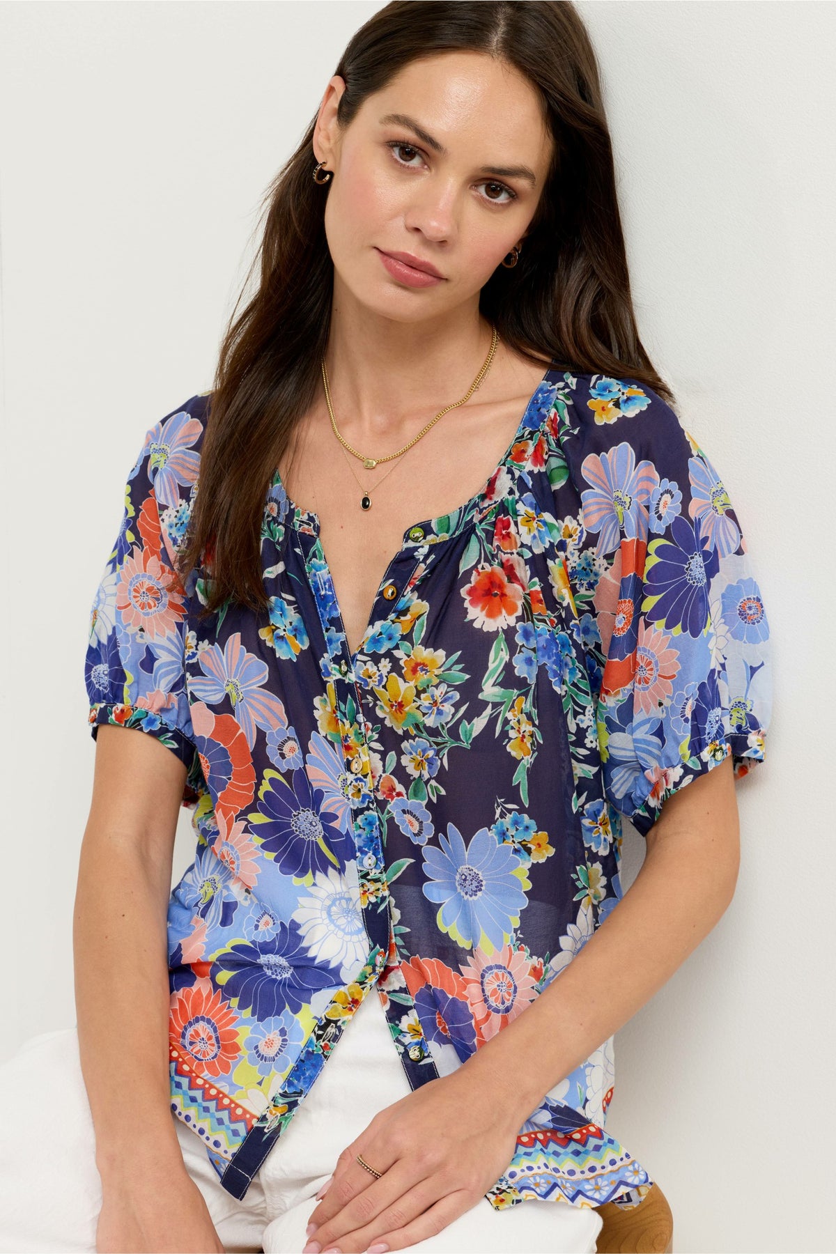 AVAH BUTTON DOWN SHIRT