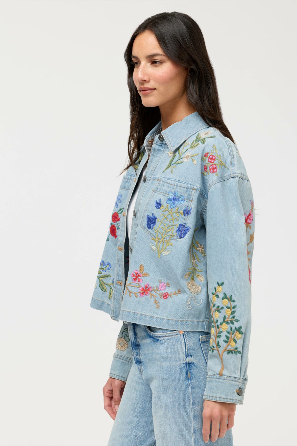 BEATRIX CROPPED DENIM JACKET