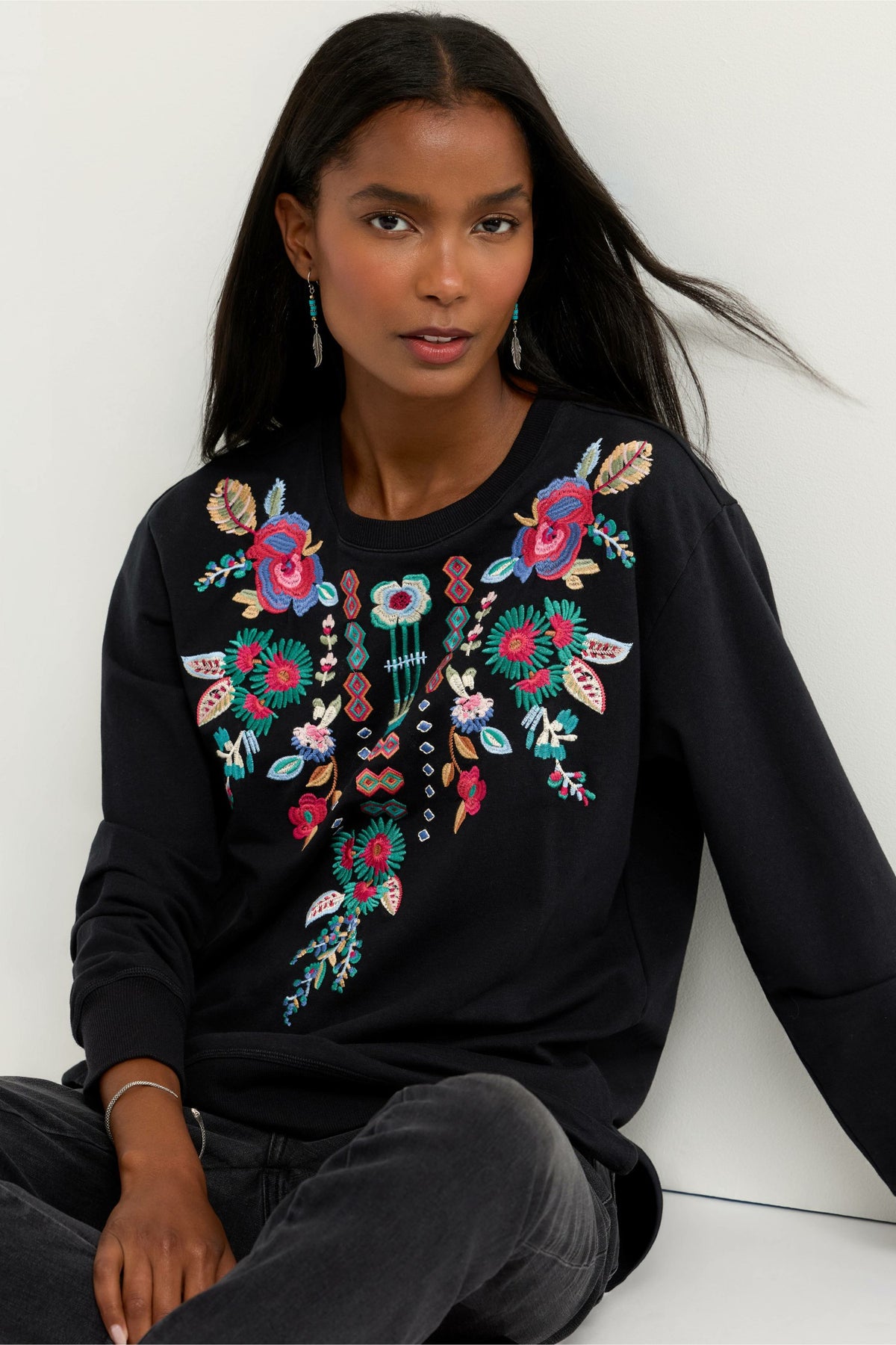 HIGH LOW CREW NECK SWEATSHIRT