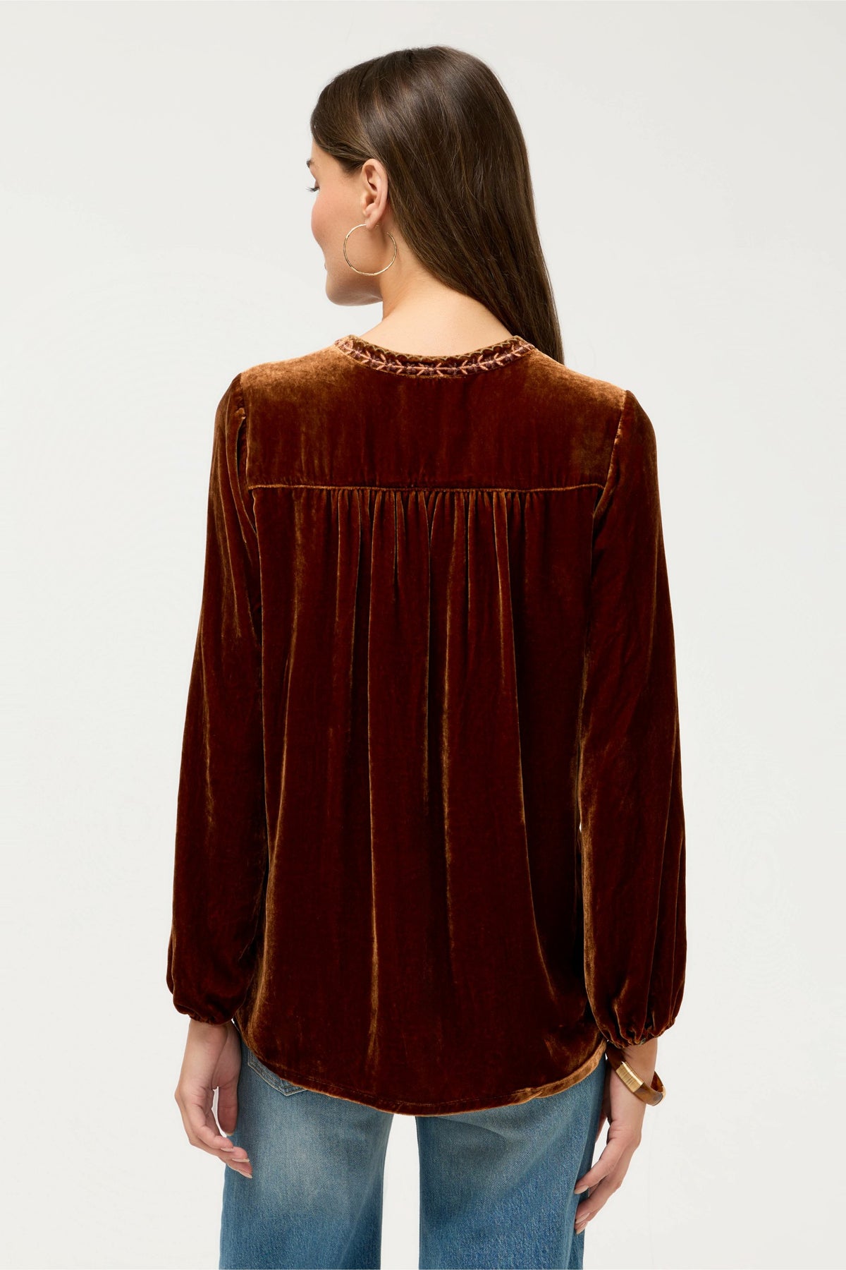 RELAXED SWING BLOUSE