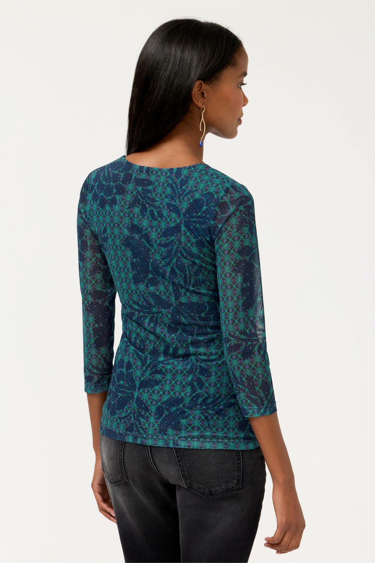 RUCHED BUTTON FRONT MESH TEE