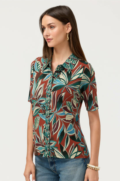 THE JANIE FAVORITE FITTED ELBOW SLEEVE BUTTON DOWN