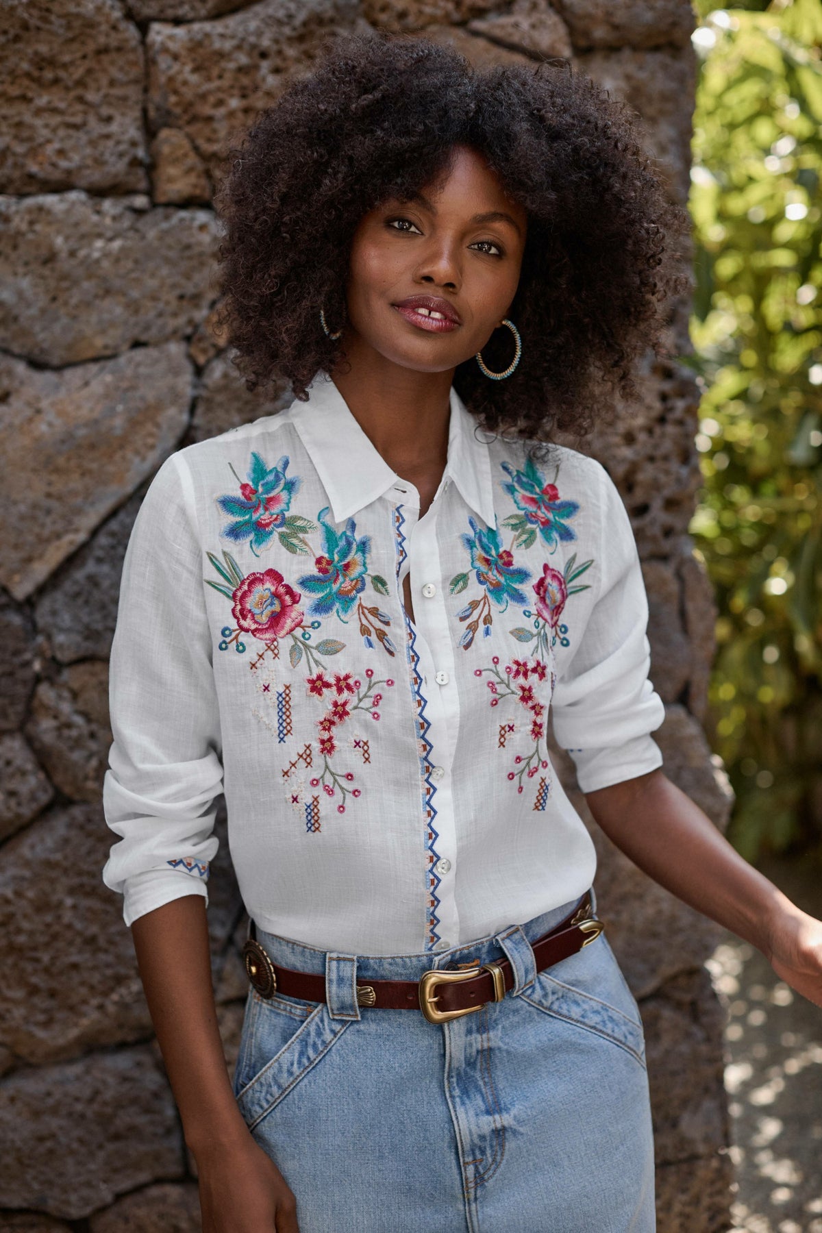CONTRAST BINDING SHIRT