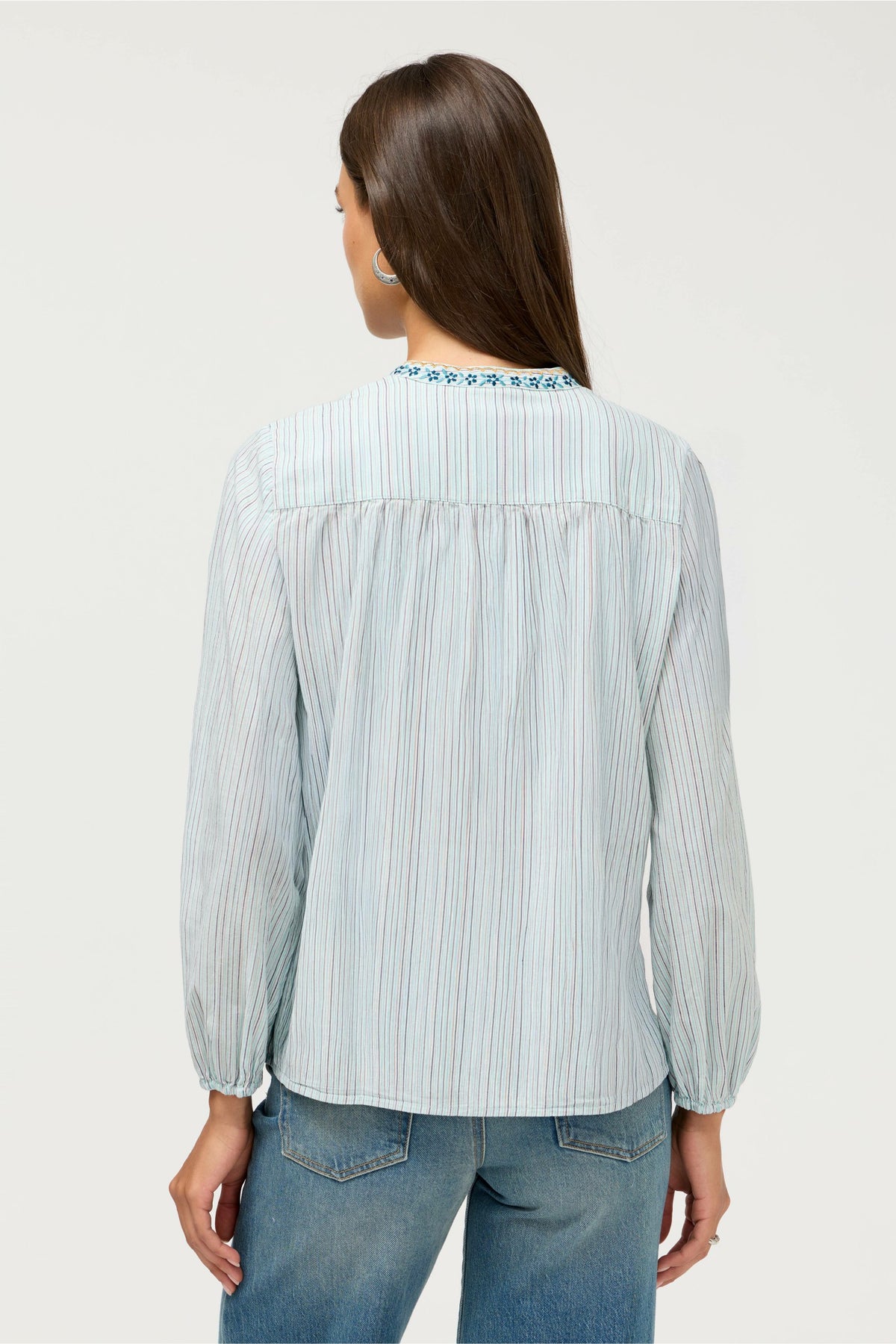 RELAXED SWING BLOUSE