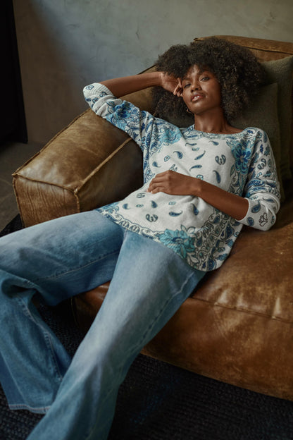 THE PRINTED CREWNECK PULLOVER