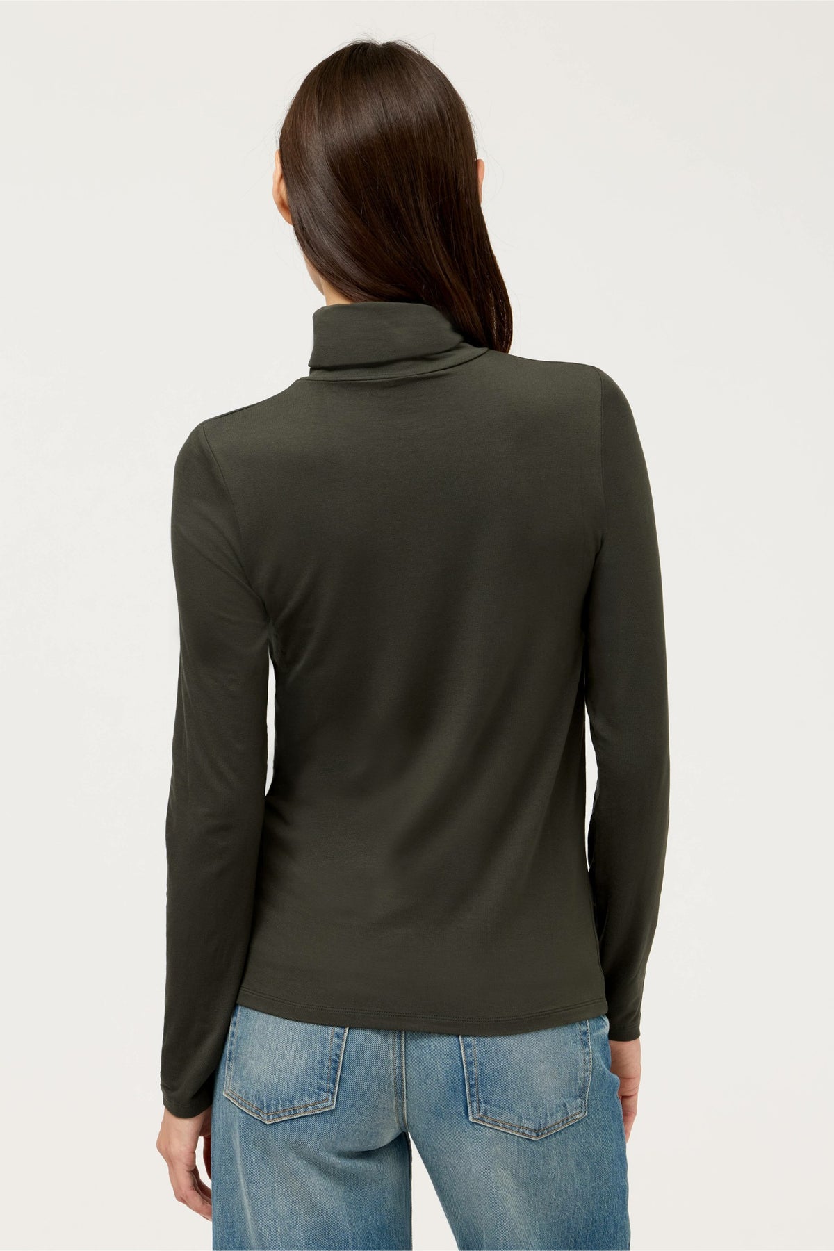 ESSENTIALS SOFT TOUCH LONG SLEEVE TURTLENECK
