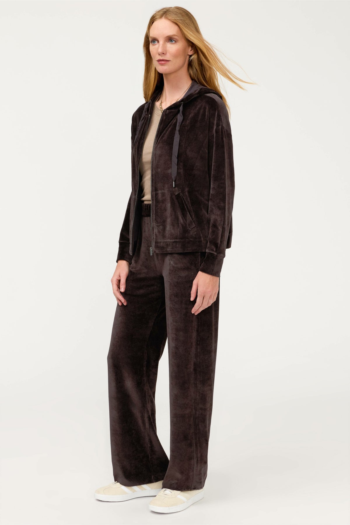 ESSENTIALS VELOUR WIDE LEG PANT