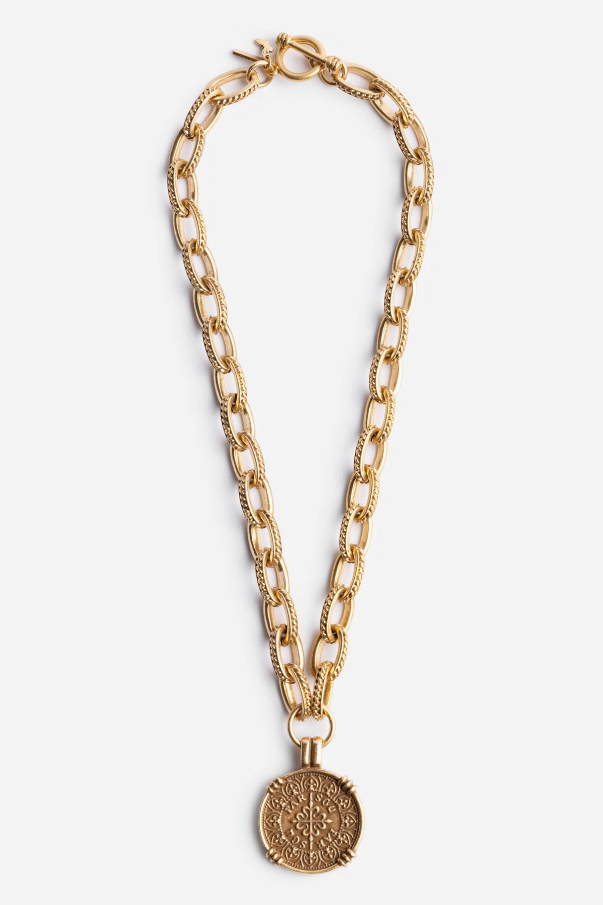 TWO-TONE COIN PENDANT CHAIN