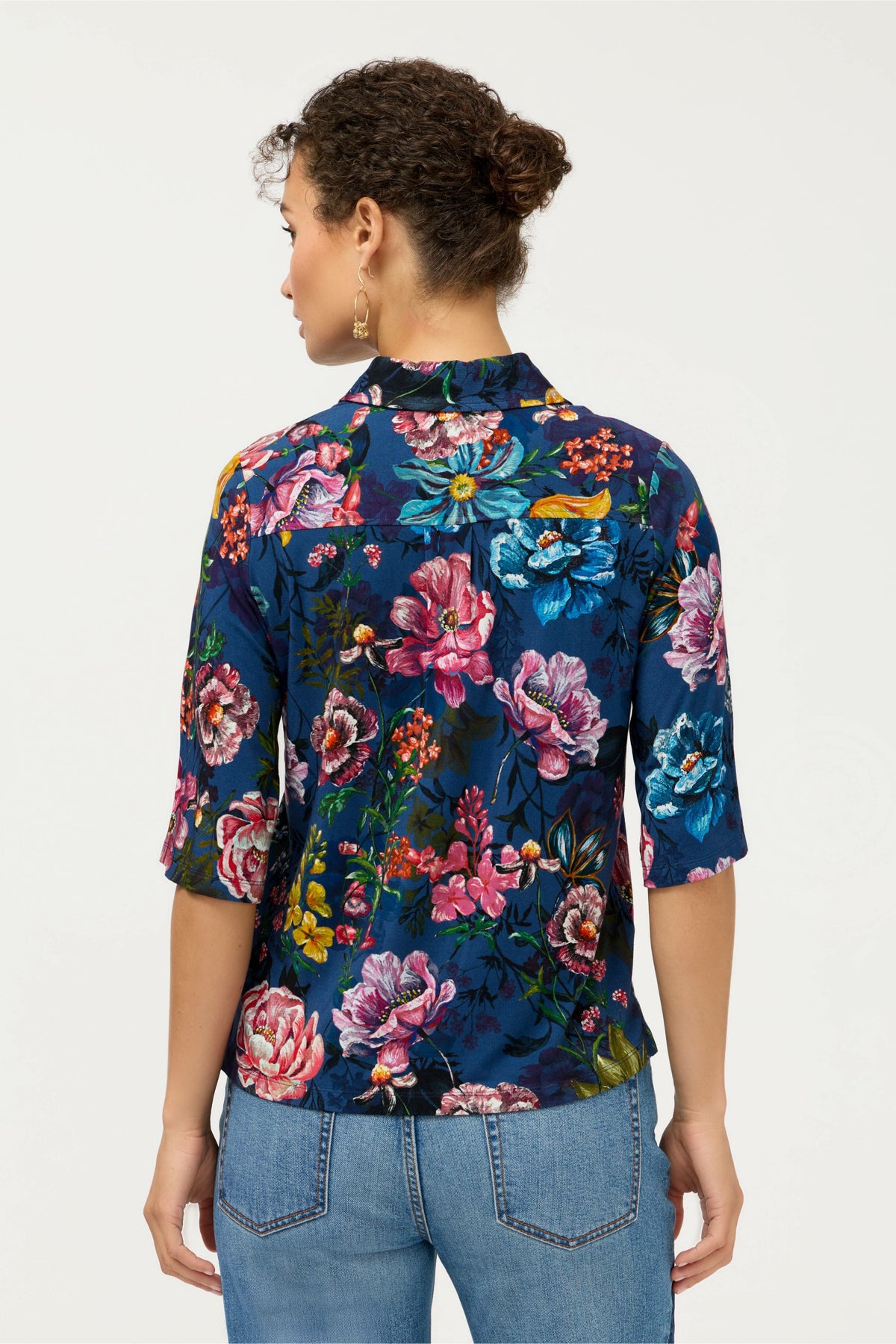 THE JANIE FAVORITE KIMONO SLEEVE BUTTON FRONT TOP