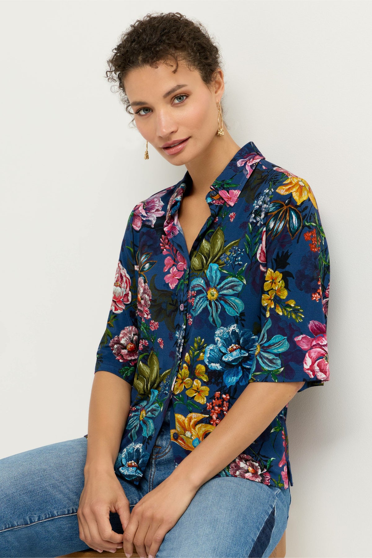 THE JANIE FAVORITE KIMONO SLEEVE BUTTON FRONT TOP