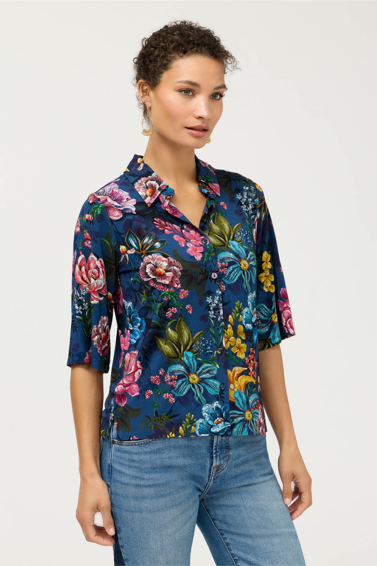 THE JANIE FAVORITE KIMONO SLEEVE BUTTON FRONT TOP