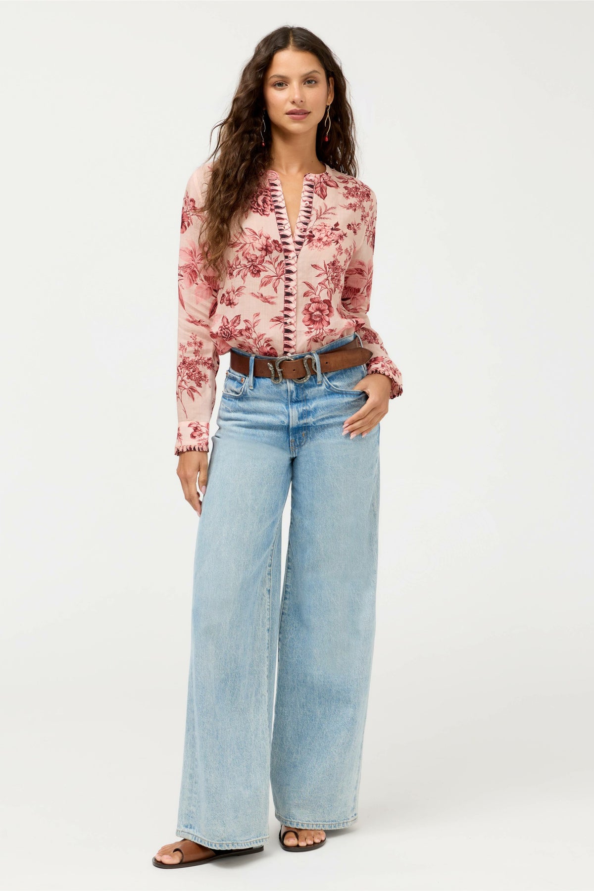 RUFFLE CUFF BLOUSE