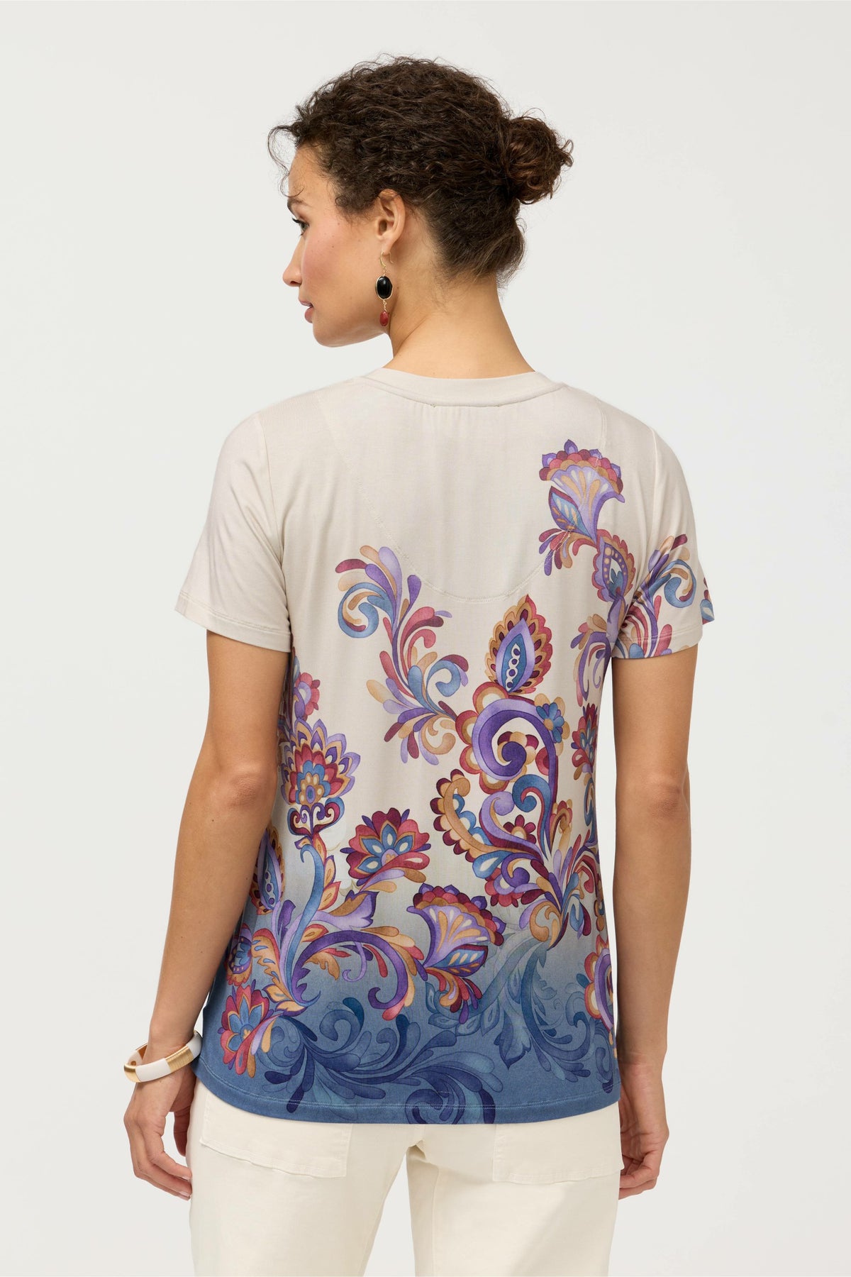 THE JANIE FAVORITE BUTTON NECK TEE