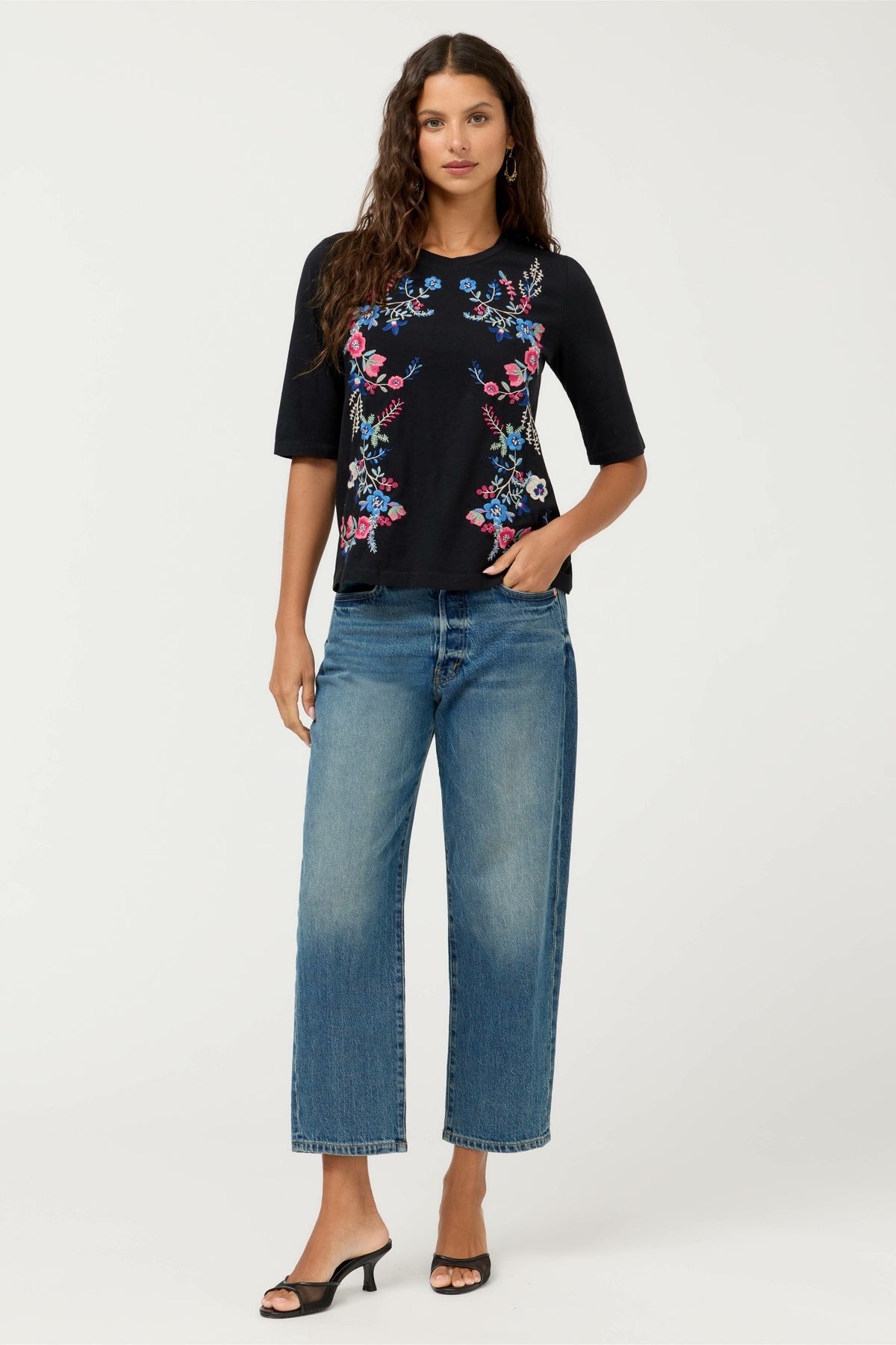 CREWNECK ELBOW SLEEVE TEE