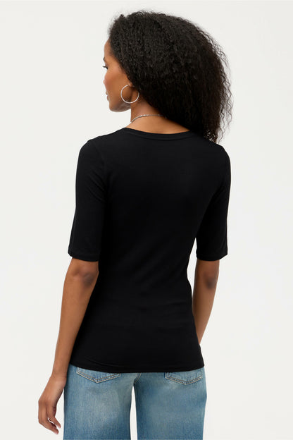 ESSENTIALS ELBOW SLEEVE SCOOP NECK