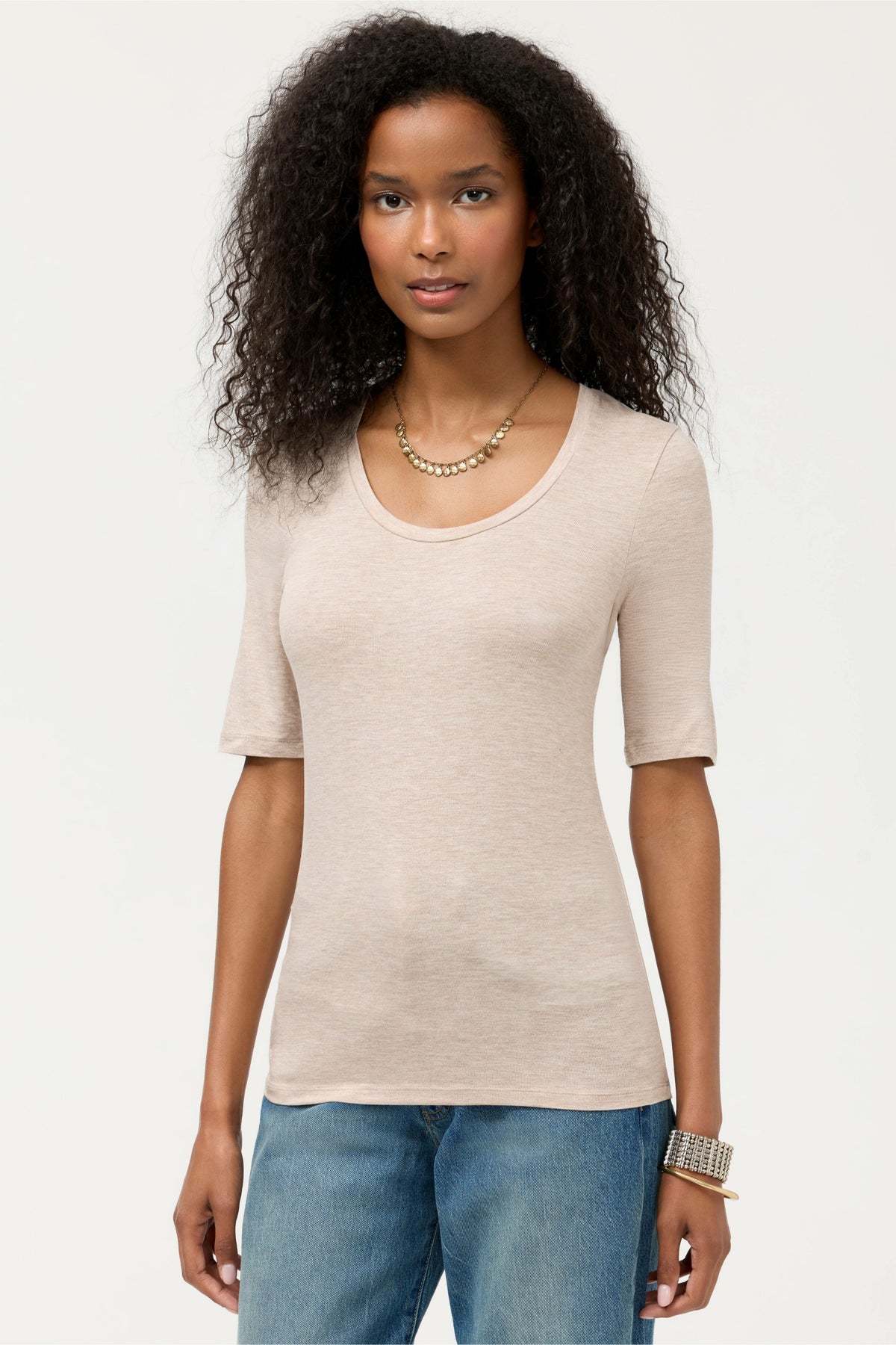 ESSENTIALS ELBOW SLEEVE SCOOP NECK