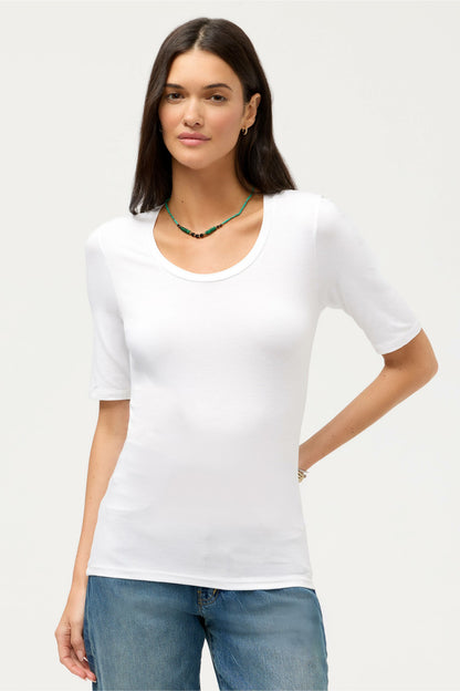 ESSENTIALS ELBOW SLEEVE SCOOP NECK