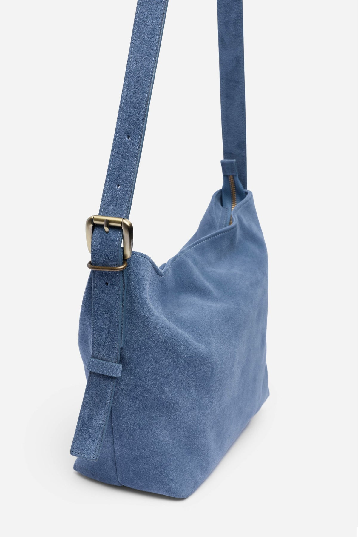ITALIAN SUEDE CROSSBODY BUCKET BAG