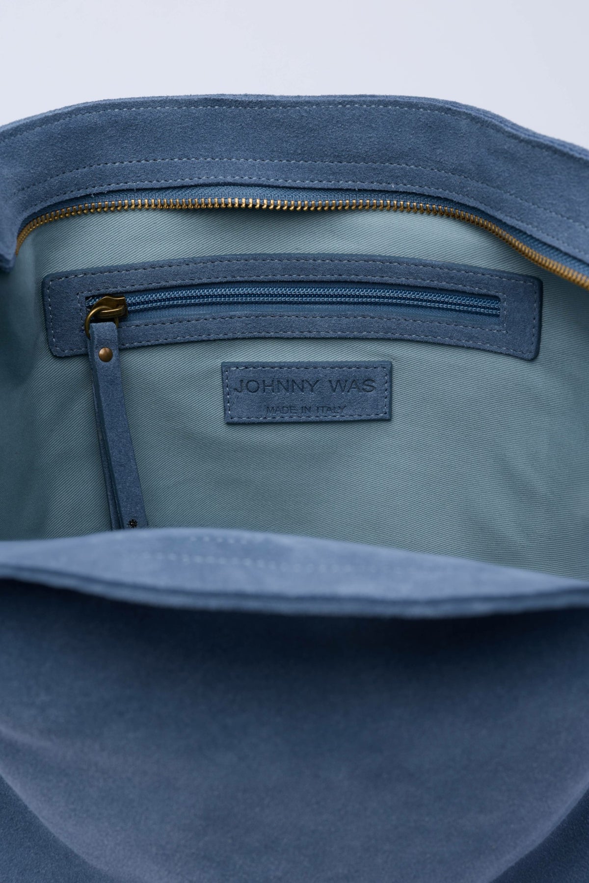 ITALIAN SUEDE CROSSBODY BUCKET BAG