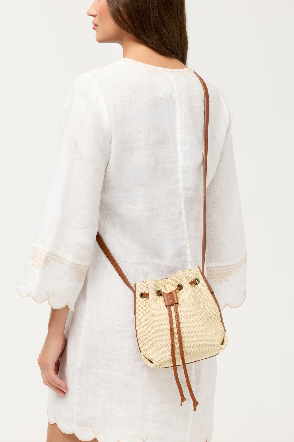 ITALIAN RAFFIA CROSSBODY BUCKET BAG