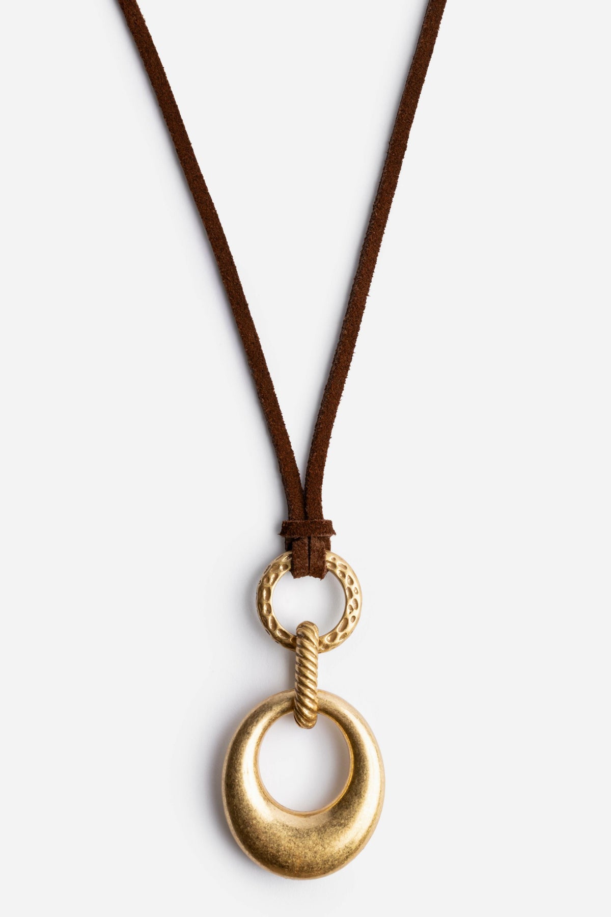 SUEDE RINGS PENDANT NECKLACE
