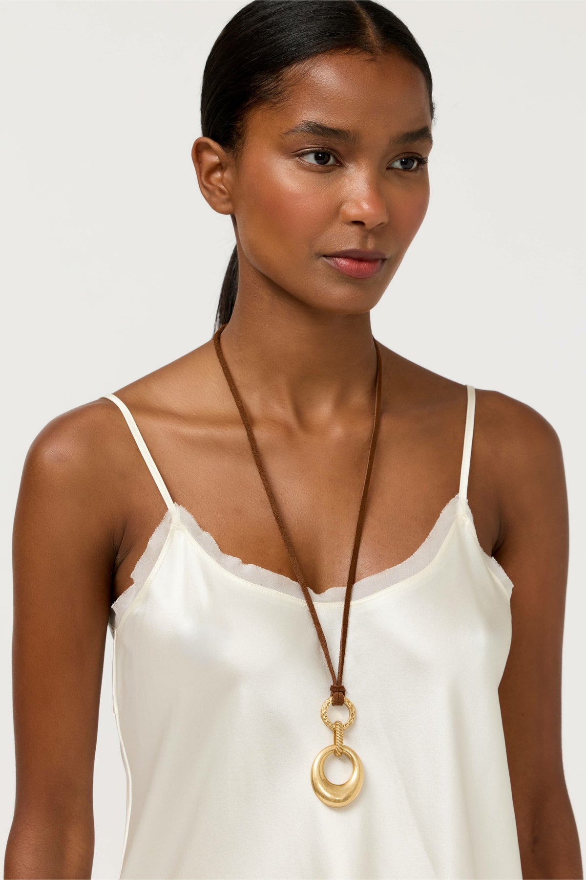 SUEDE RINGS PENDANT NECKLACE