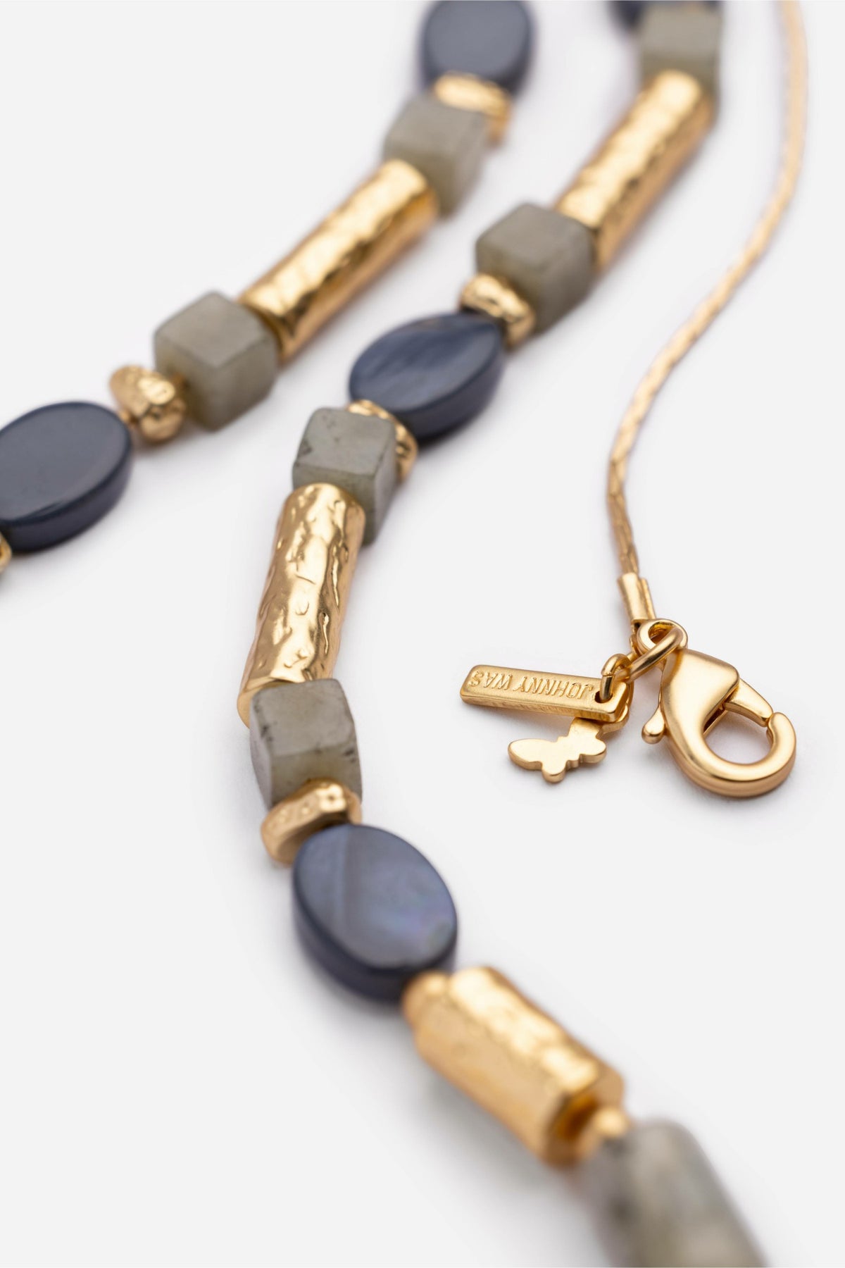 MULTI BEAD NECKLACE