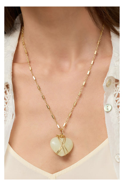 WIRE WRAPPED HEART PENDANT NECKLACE