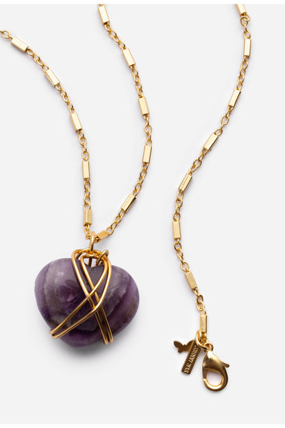 WIRE WRAPPED HEART PENDANT NECKLACE