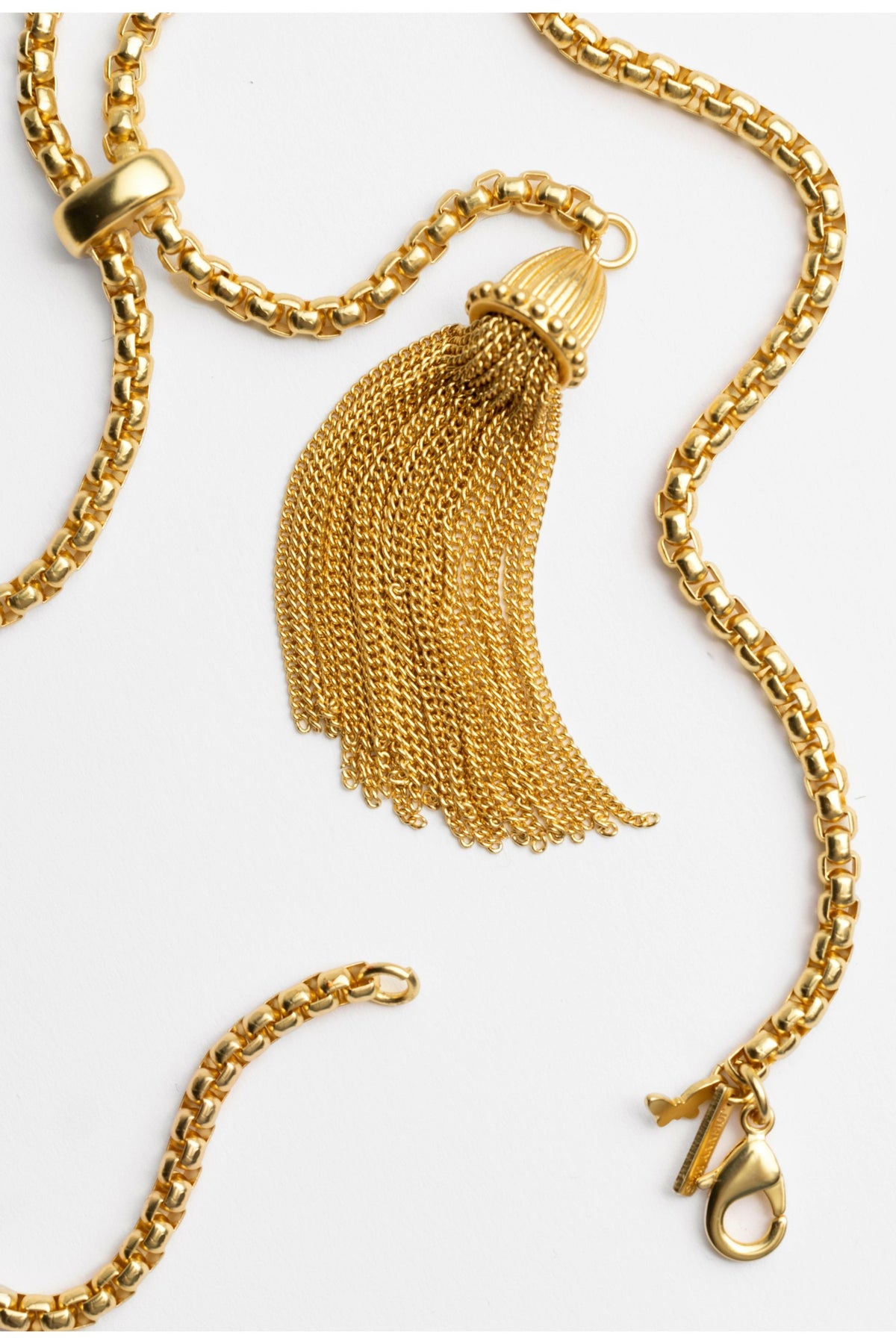 DOUBLE TASSEL CHAIN LARIAT