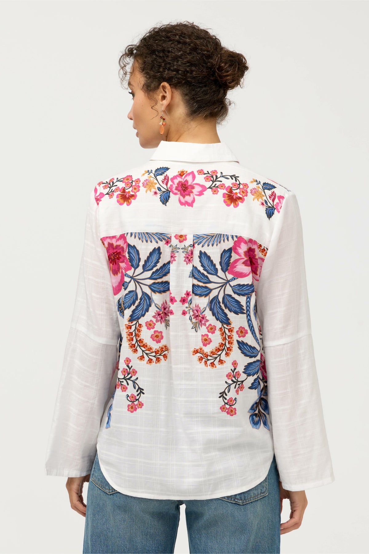 BUTTON DETAIL SHIRT
