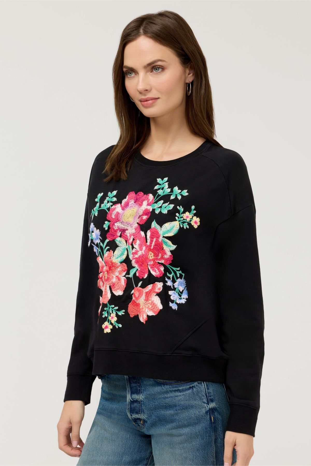 CELIORA SEAMED SWEATSHIRT