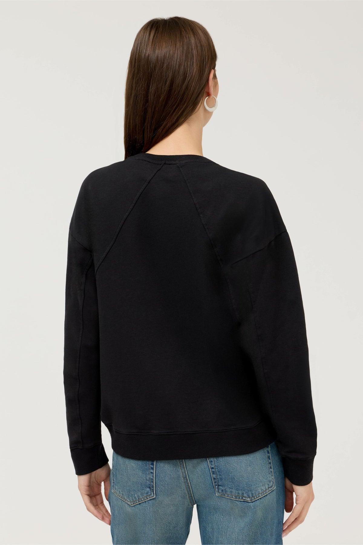 CELIORA SEAMED SWEATSHIRT
