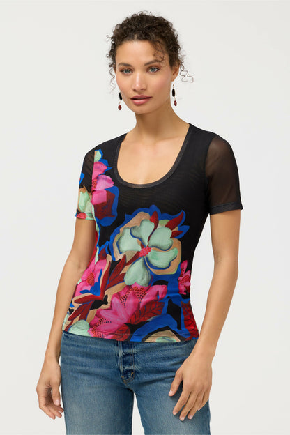 SHORT SLEEVE SCOOP NECK MESH TEE