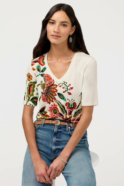THE JANIE FAVORITE FITTED V-NECK ELBOW SLEEVE TEE