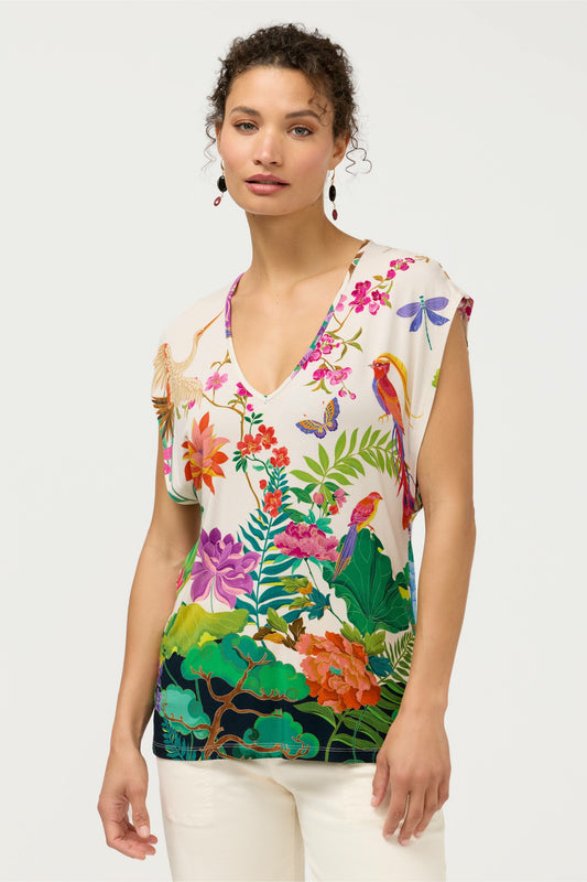 THE JANIE FAVORITE DEEP SCOOP TEE