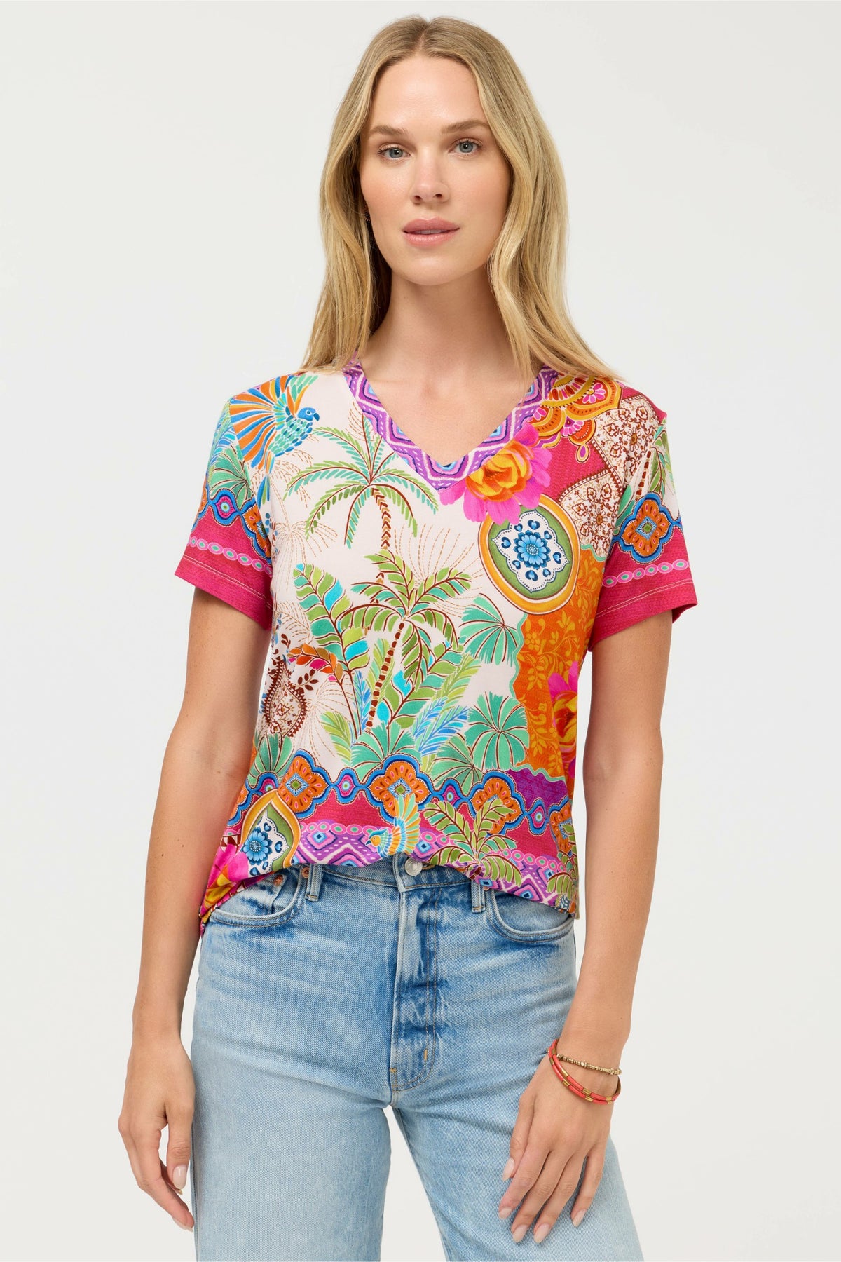 The Janie Favorite Short Sleeve V-Neck Tee