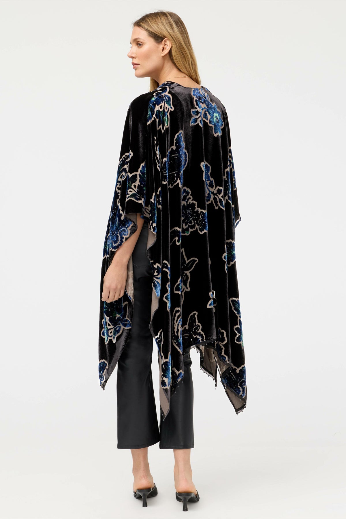 BURNOUT VELVET SHAWL