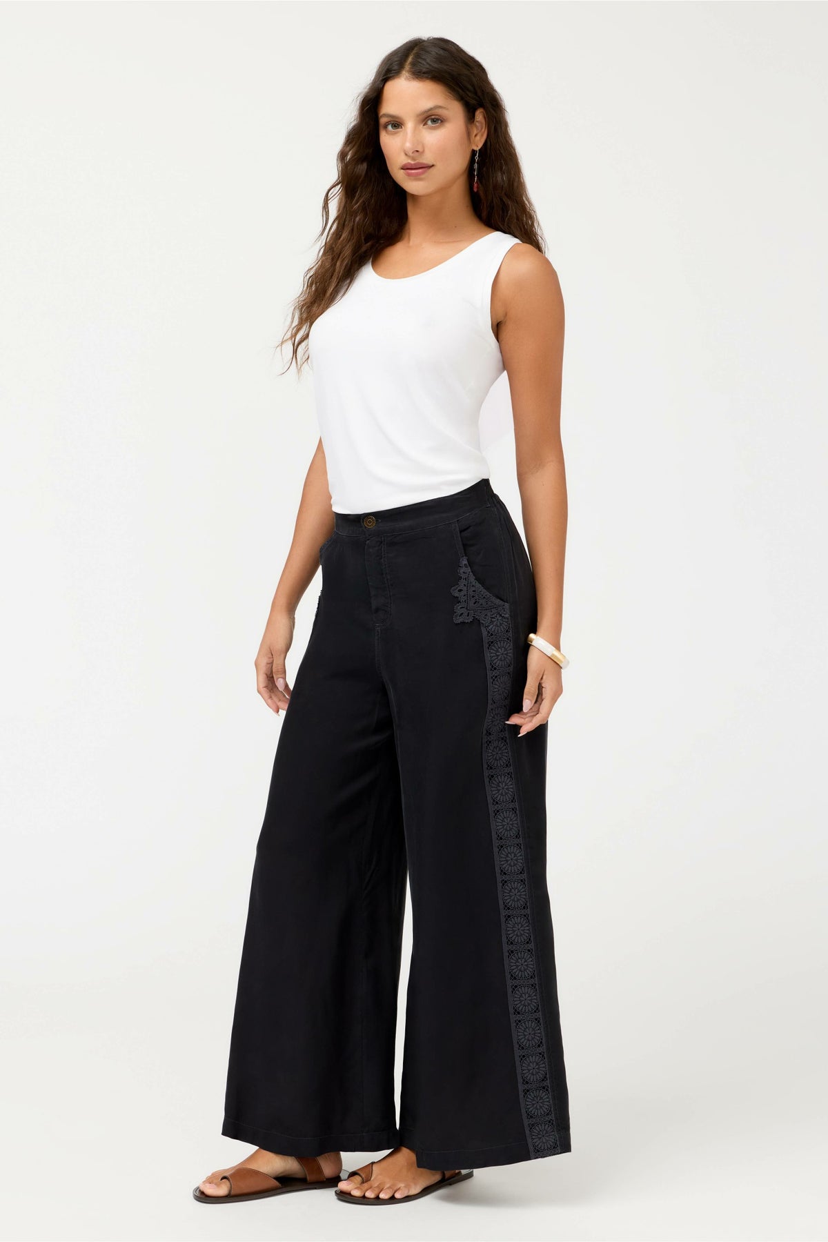 LAUCHLEN PATCHED PANT
