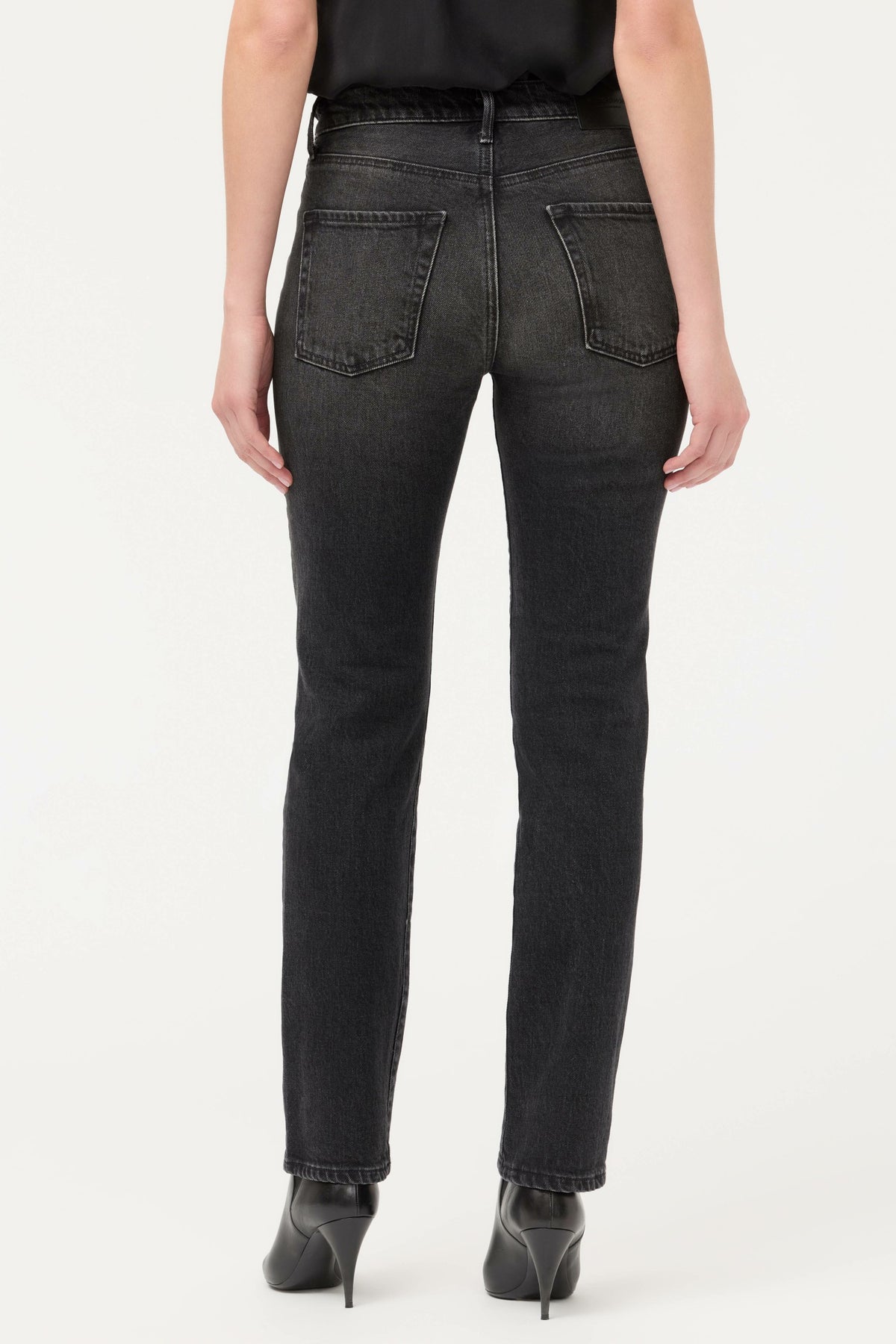 ALINE STRAIGHT LEG JEAN