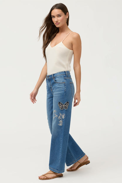 THE STRAIGHT WIDE LEG JEAN