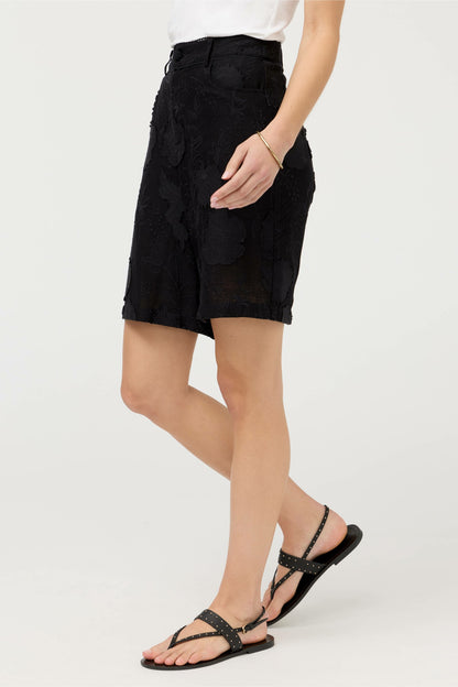 JANICY BERMUDA SHORT