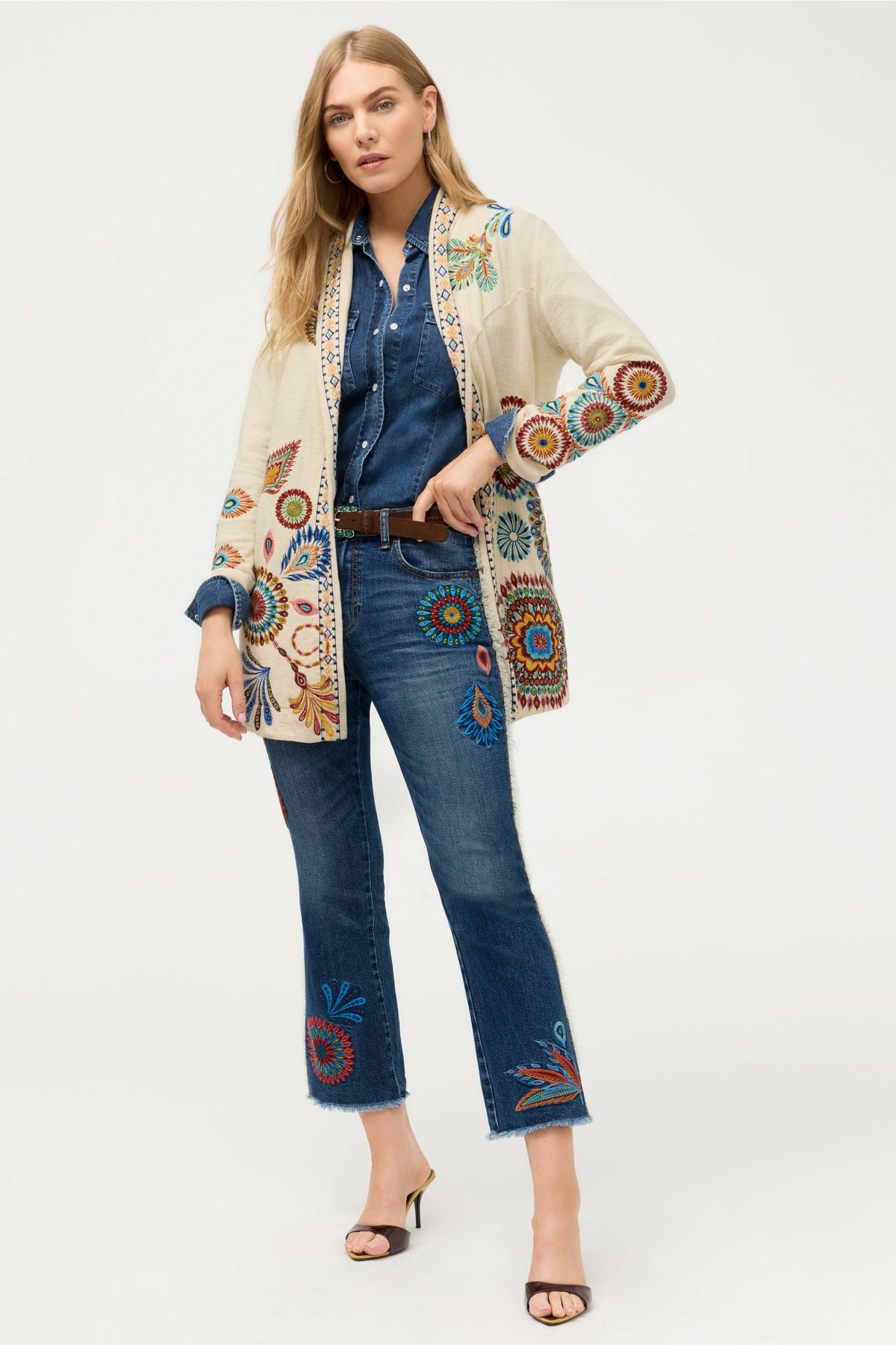 THE FRINGE CROPPED BABY BOOT JEAN