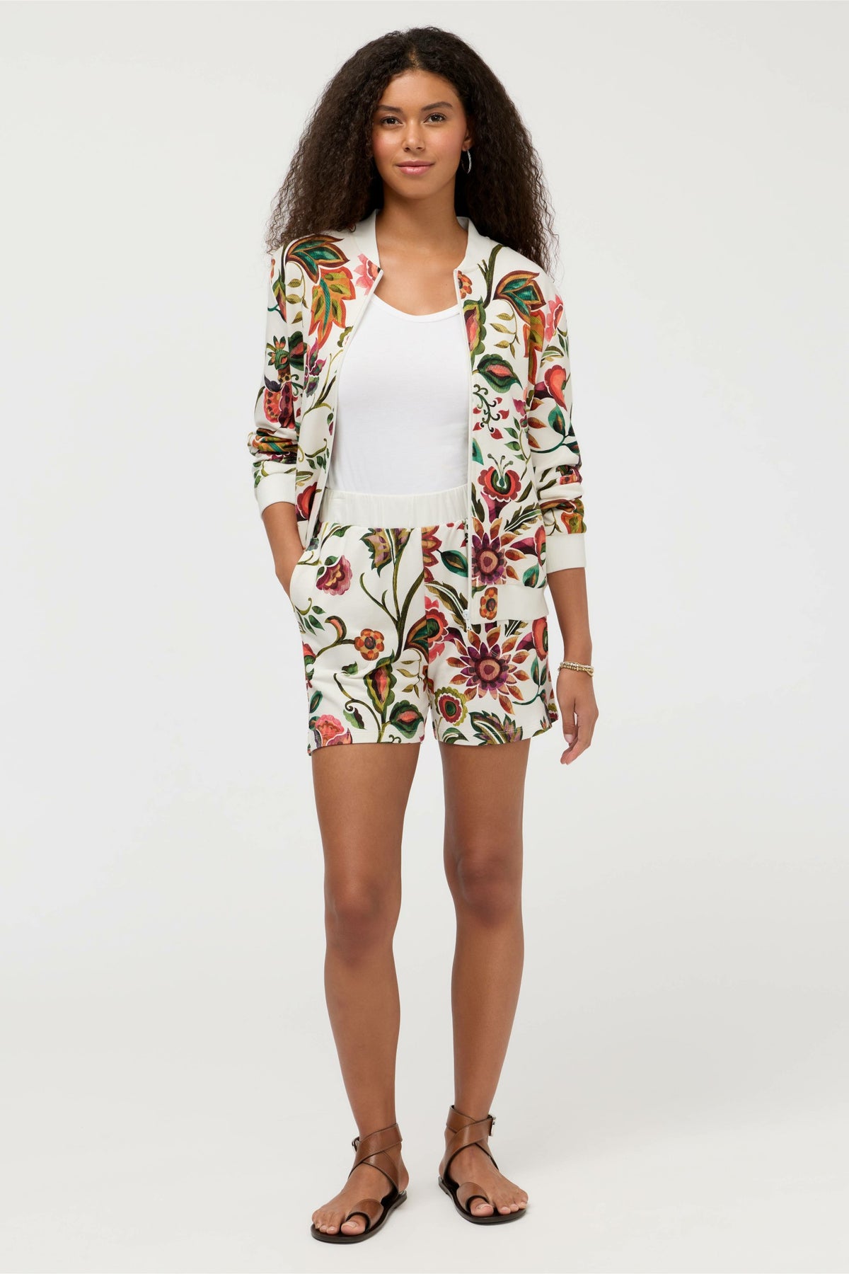 EASY SHORT